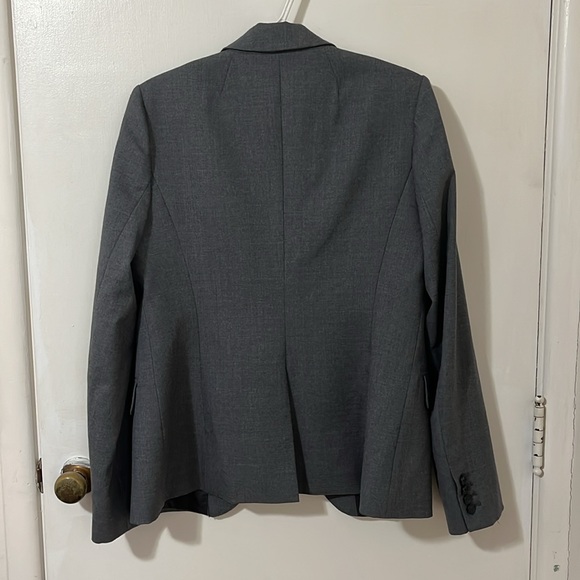 J Crew Grey 2-piece Suit, Size 10 - Picture 3 of 9